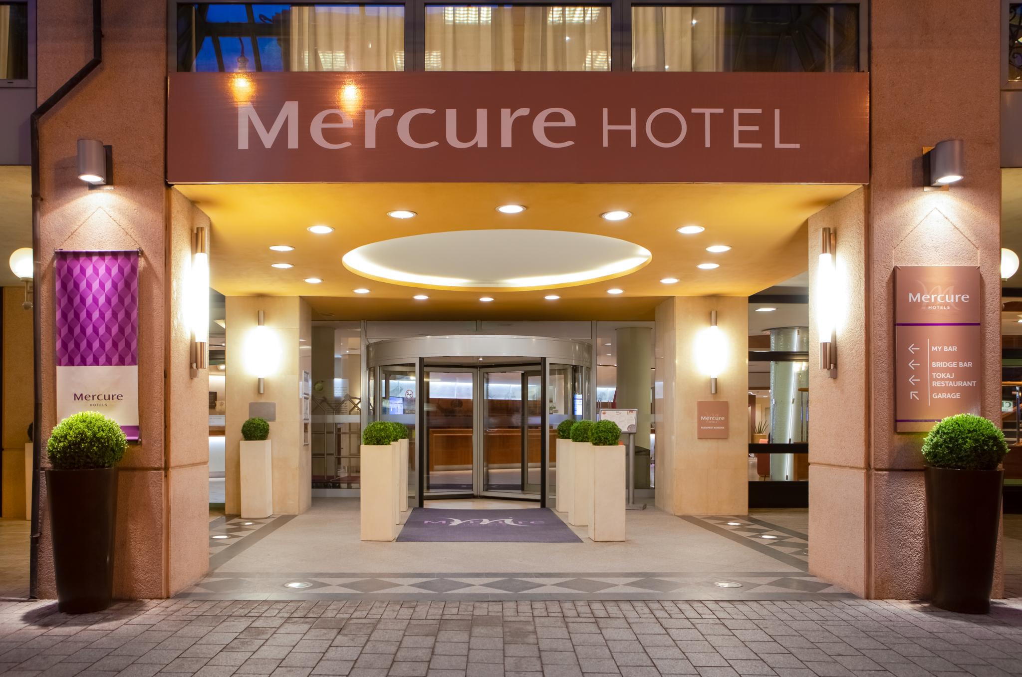 Mercure Korona Hotel 4*